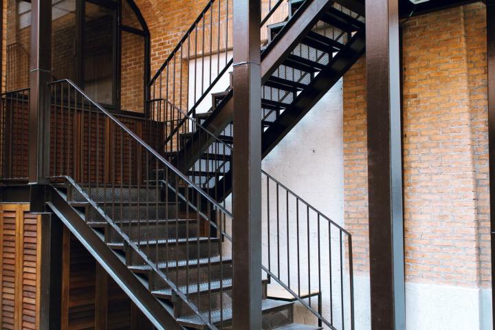 Custom Stairs, Mississauga<br/>Spectacular Custom Stairs, Mississauga<br/>Top-Notch Custom Stairs, Mississauga